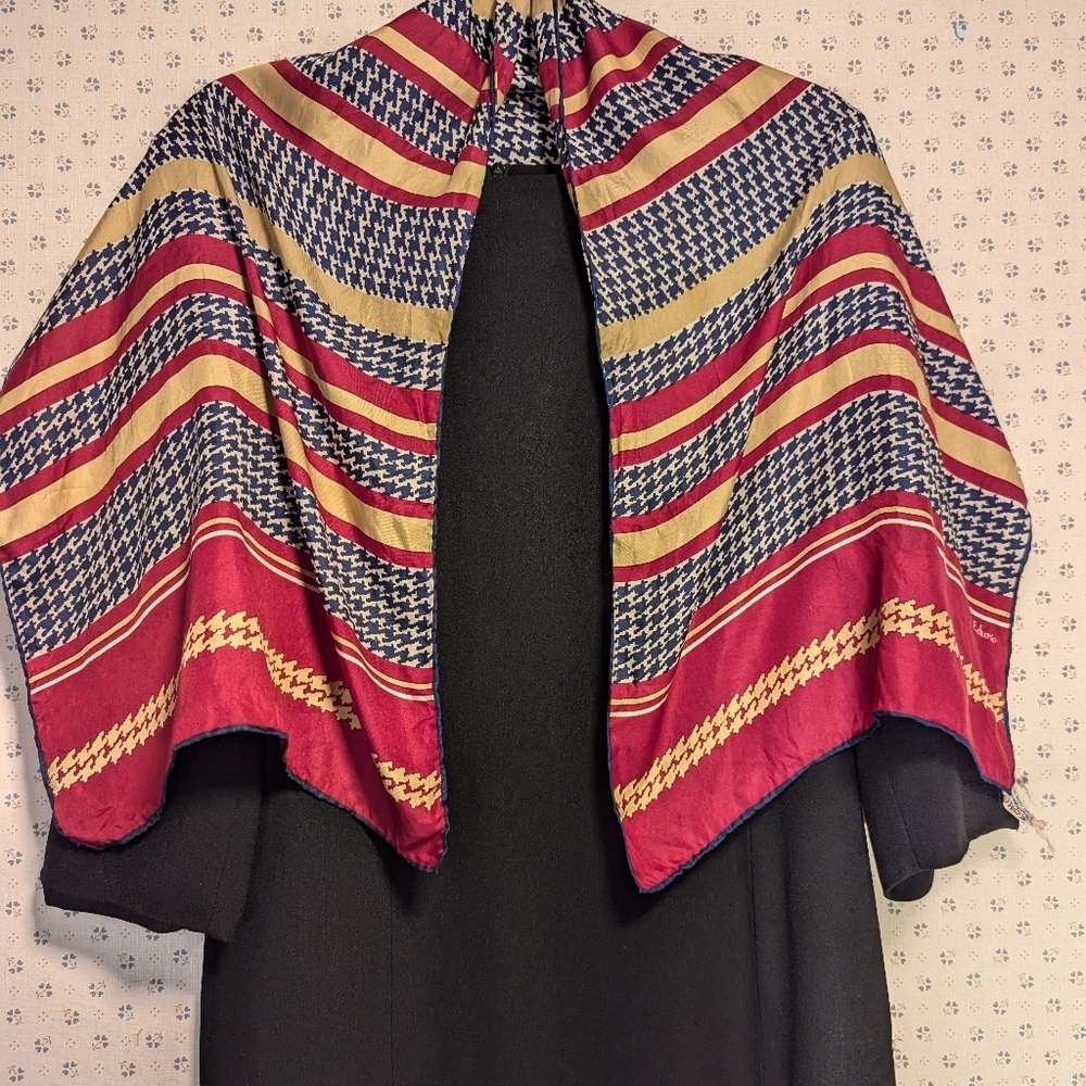Echo Scarf Silk Vintage Houndstooth Blue Gold Red Rectangle 15" x 46"